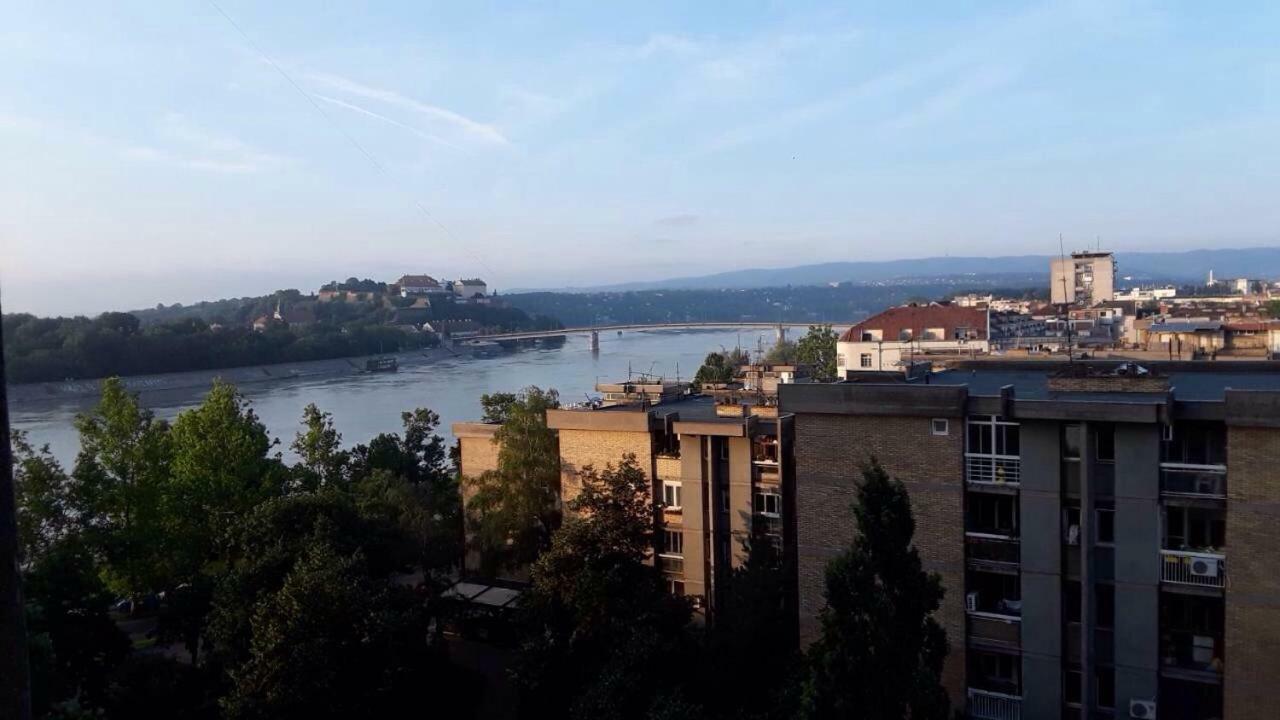 Apartman Bane 021 With A View Novi Sad Exterior foto